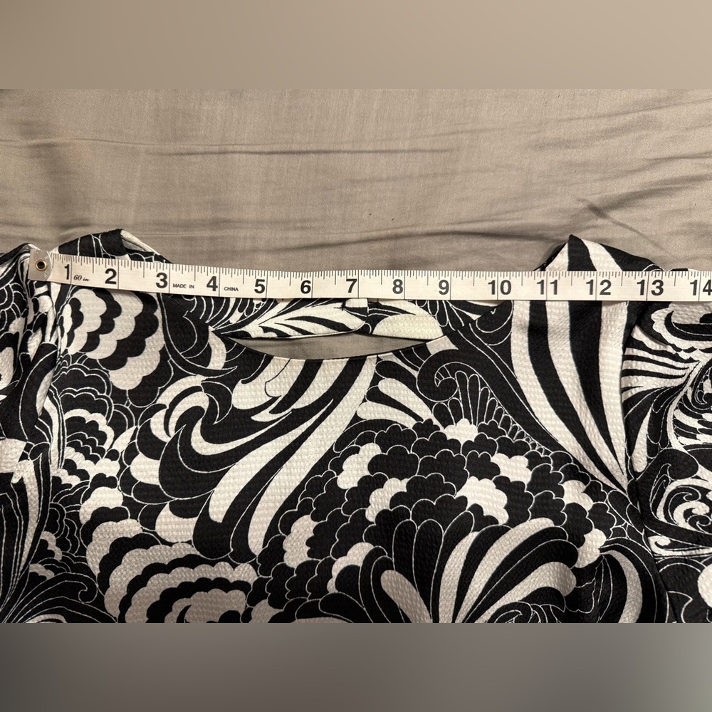 Talbots Black White Floral Dress Bubble Sleeve Satin Shift Wedding Guest Classic - Picture 12 of 17